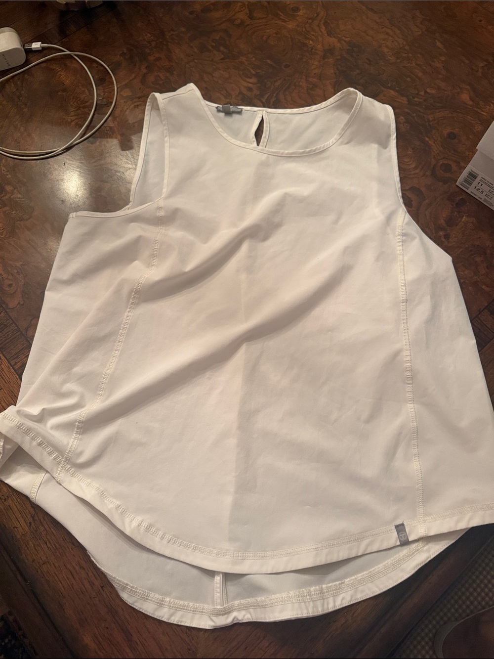 Talbots tank workout top with key hole